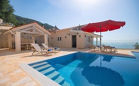 Villa Theview